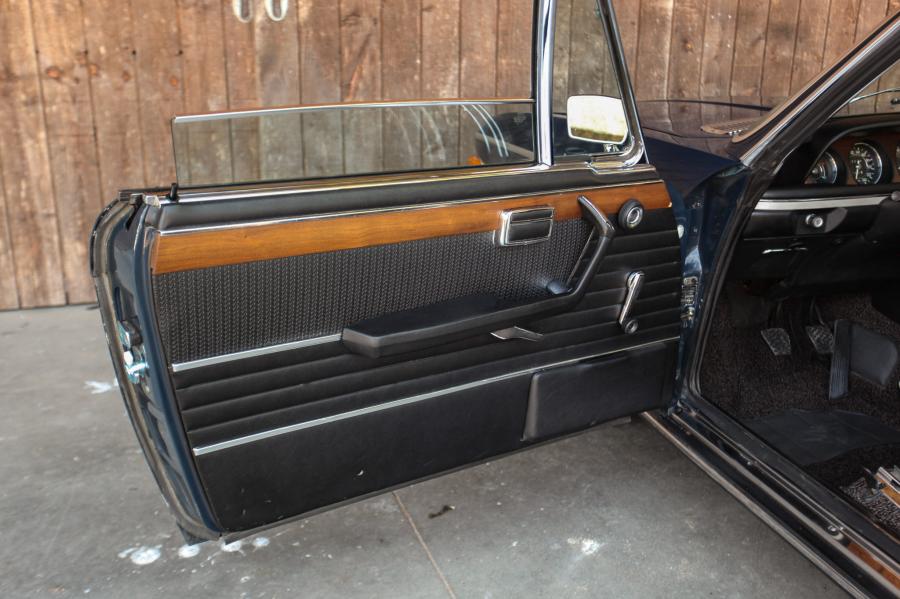 Детали интерьера BMW 3.0CSi (E9) 1974 года  (EU) (фото 113 из 198)